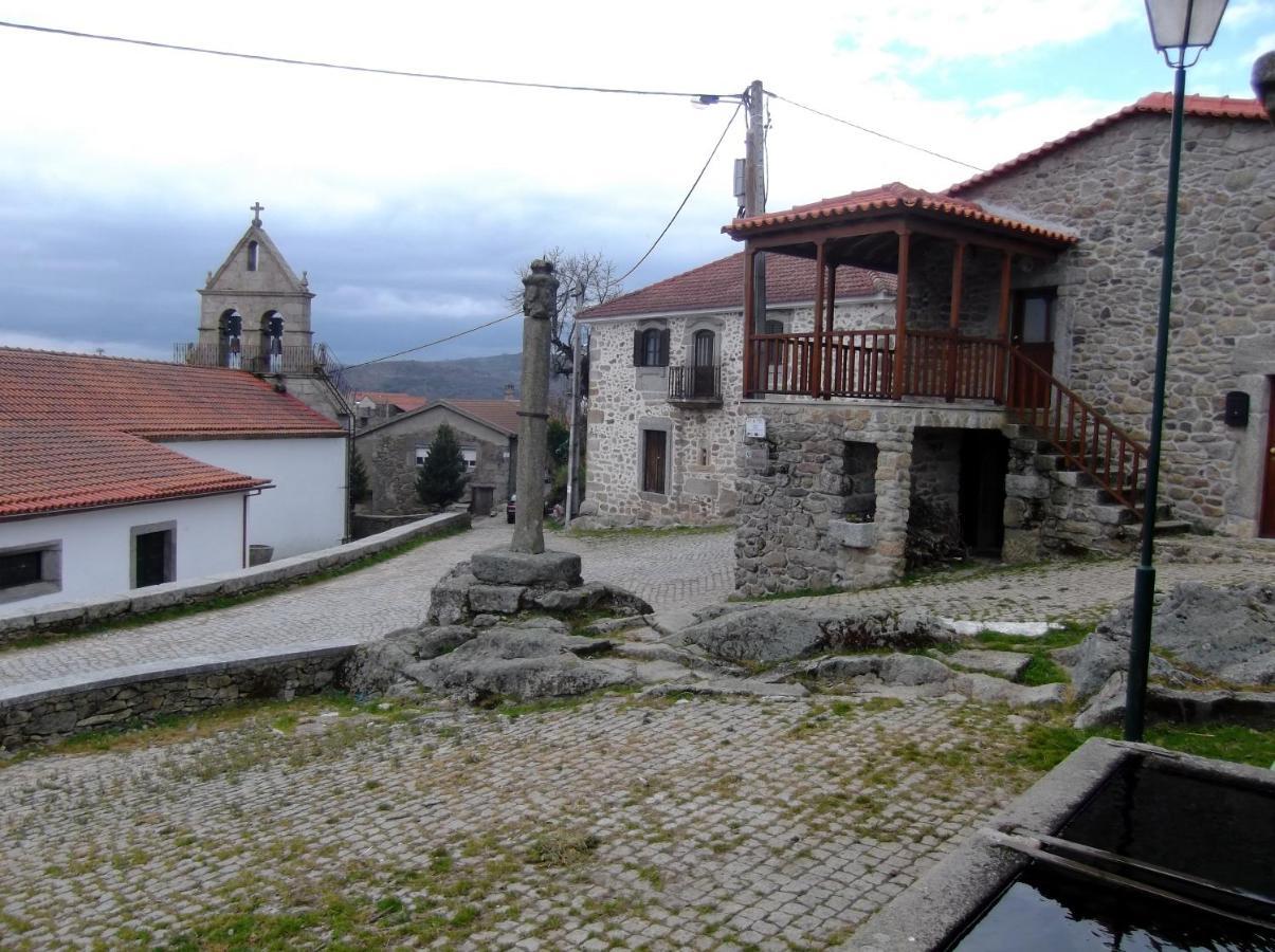 Casa Do Pelourinho Villa Rebordainhos Екстериор снимка
