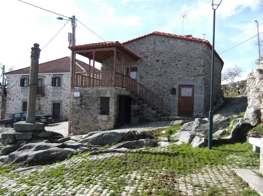 Casa Do Pelourinho Villa Rebordainhos Екстериор снимка