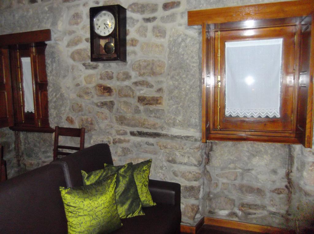 Casa Do Pelourinho Villa Rebordainhos Екстериор снимка