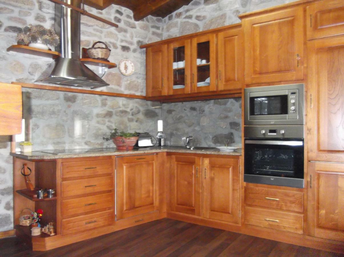 Casa Do Pelourinho Villa Rebordainhos Екстериор снимка